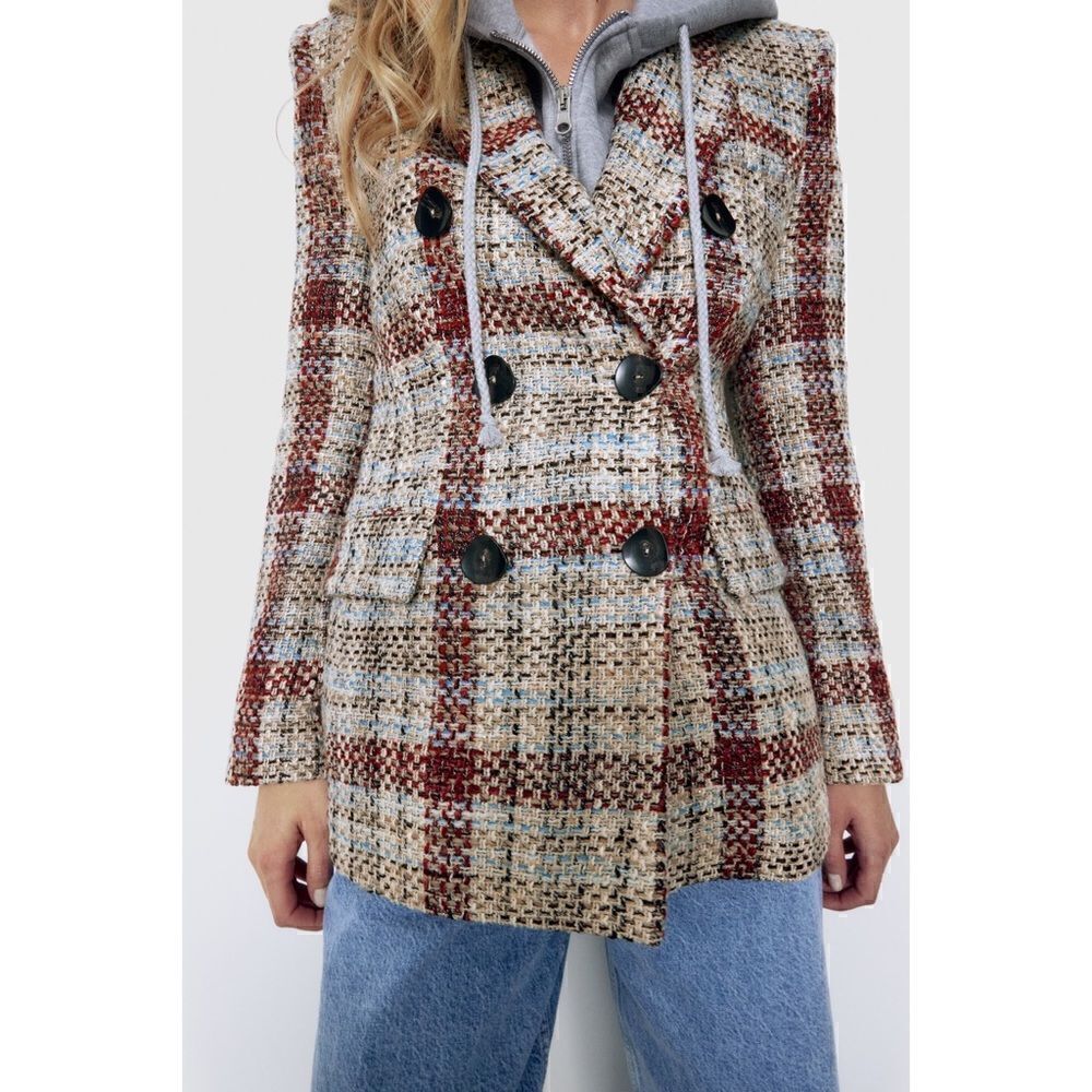 NWT Zara Blogger’s Favorite Textured Plaid Boucle Double Breasted Blazer, Small - Picture 3 of 16